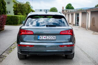 Audi Q5 40 2.0 TDI Design quattro S tronic - 5