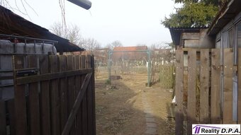 Exkluzívne - Rodinný dom s pozemkom 642 m2 za cenu 1 izbovéh - 5