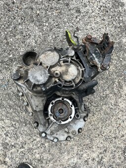 6 kvalt 02M301107H - 5