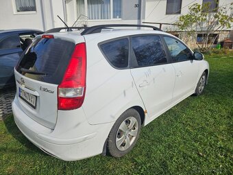 Hyundai i30 cw 1.4i - 5