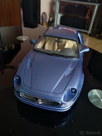 Predám Maserati 3200gt 1:18  Burago - 5