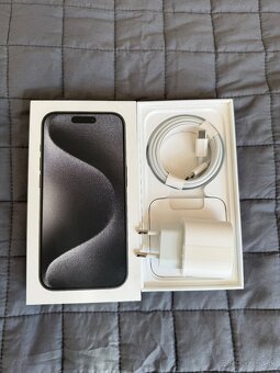 iPhone 15 Pro 256GB Black Titanium - 5