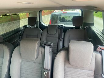 Prenájom Ford Tourneo Custom - 8 miestne - 5