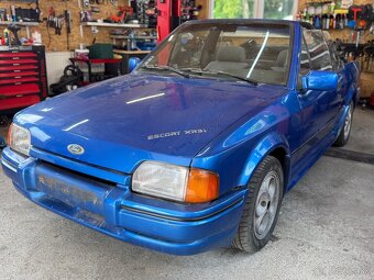 Ford Escort Cabrio originál XR3i 1986 - 5