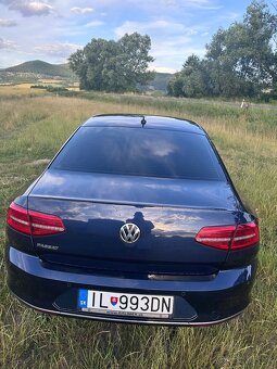 Volkswagen Passat B8 sedan - 5