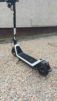 Predam el.kolobežku NIu KQi3 pro - 5