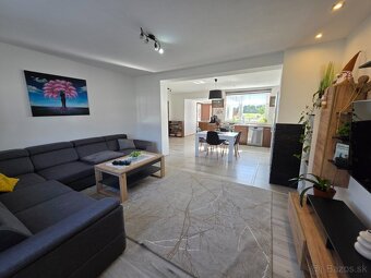 Bývanie a podnikanie na jednom mieste – rodinný dom s multif - 5