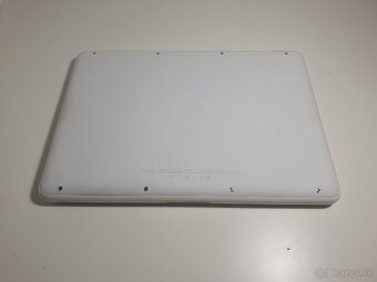 Macbook white polycarbonate plastic unibody 2009 - 5