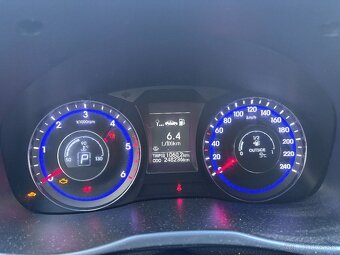 Hyundai i40 1.7 CRDI SW - 5