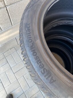 Continental celoročné 245/45-18 - 5