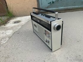 Radio magnetofón - 5