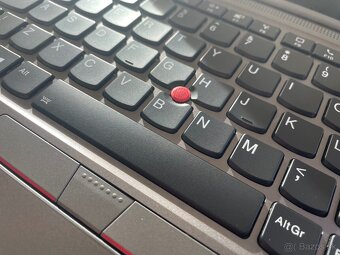 konvertibilné Lenovo ThinkPad X1 Yoga 5th - i7-10610 / 16GB - 5
