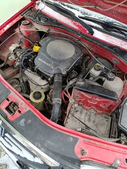 Dacia Logan 1.6 - 5