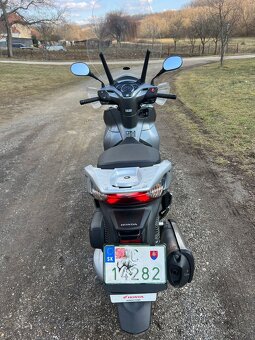 Honda Sh 300 i - 5
