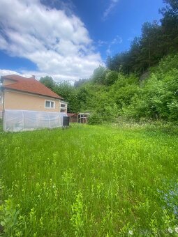 Rodinný dom s jedinečnou atmosférou pod lesom-Nitrica - 5