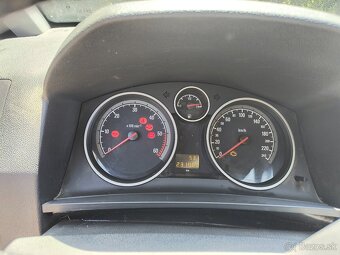 Opel Zafira - 5