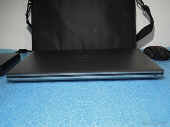 Dell Precision 7550 15.6" Intel Xeon W10855 RTX3000 64GB 1T - 5