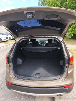Hyundai Santa Fe 2.2 crdi 4x4 - 5