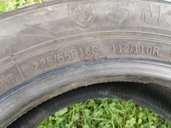 Predám pneumatiky na IVECO - 5