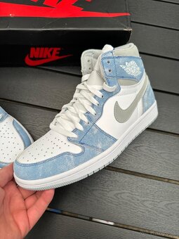 NIKE AIR JORDAN 1 HIGH OG HYPER ROYAL tenisky - 5