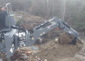 Predám podkop za traktor Jansen BHSM-175, lyžica 300 mm - 5
