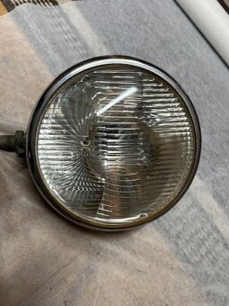 Predam predne svetlo - 5