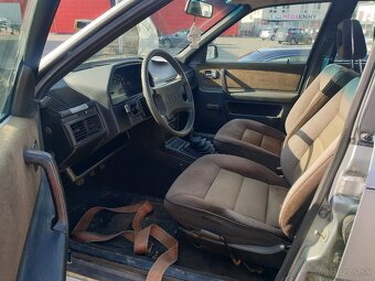 Audi 100 c3 doutník sedan 5V 2.3 benzín - 5