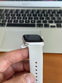 Apple Watch SE 2 40mm 2.gen Starlight - nové, rok záruka - 5