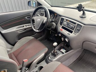 KIA Rio 1.4i 71kW Benzín, Rok výroby 2007, rádio - 5