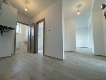 Krásny, moderný 2 izbový byt - 5