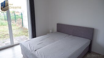 Ponúkame na predaj 3 izbový radový dom v obci Rastislavice. - 5