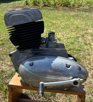 Predam Jawu 250 559 + motor k tomu - 5