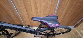 predam damsky trekovy bicykel - 5