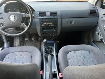 Škoda Fabia - 5
