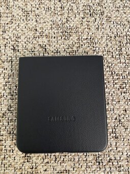 Samsung galaxy Z flip 7  512gb - 5