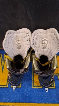 CCM tacks as 580 - 5