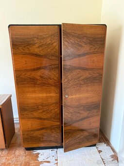 Starožitny nabytok - 5