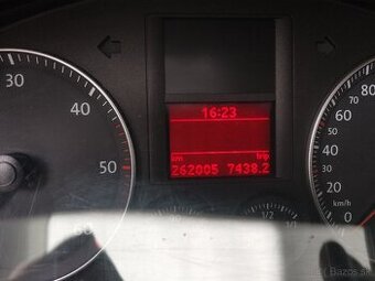 Volkswagen Golf - 5
