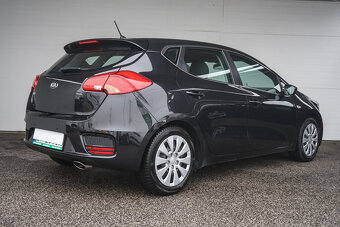29- KIA Cee´d, 2017, benzín, 1.4 i, 74 kW - 5