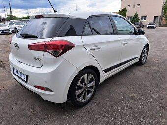 Hyundai i20 1.2i 16V Style - 5