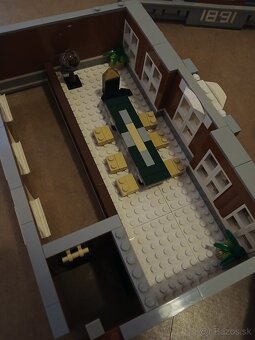 Lego Radnica (Town Hall 10224) Lego Creator Expert - 5