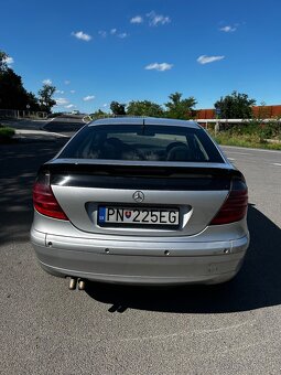 Predám Mercedes Benz CL203 C220 CDI 2.2 sportcoupe - 5