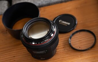 Canon EF 50mm F/1.0 L USM Ultrasonic Mount L- - 5
