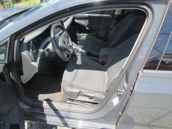 VW Golf VIII Variant 2.0 TDI 85kw DSG - 5