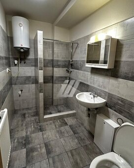 Na prenájom 1-izbový byt - 5