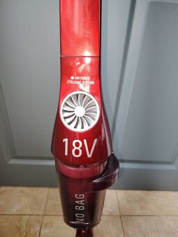 Tyčový vysávač Rowenta - 5