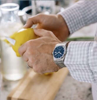 Tissot PRX Powermatic 80
- 5