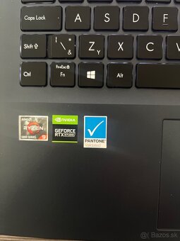 Asus Vivobook Pro 15 OLED - 5