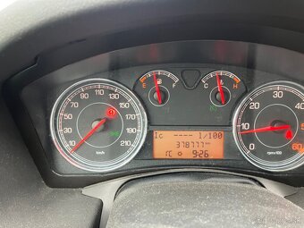 Fiat croma 1,9 mjtd - 5