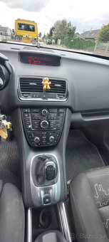 Opel Meriva 1,4 turbo - 5